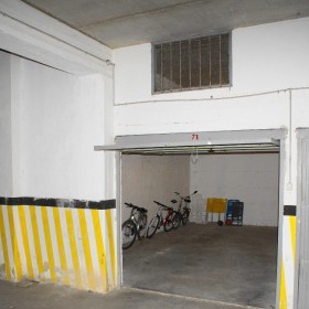 18-garage