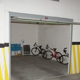 12-Garage